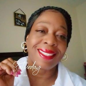 Meet your Posher, Tamara